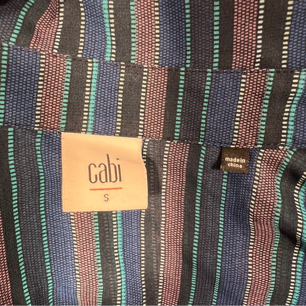 Cabi Alex Lightweight Split-Back Button Up Shirt,… - image 7